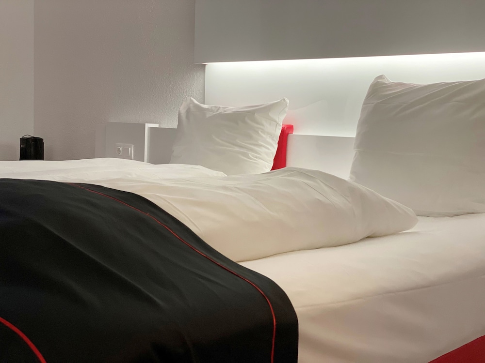 Deluxe Suite - Photo 3