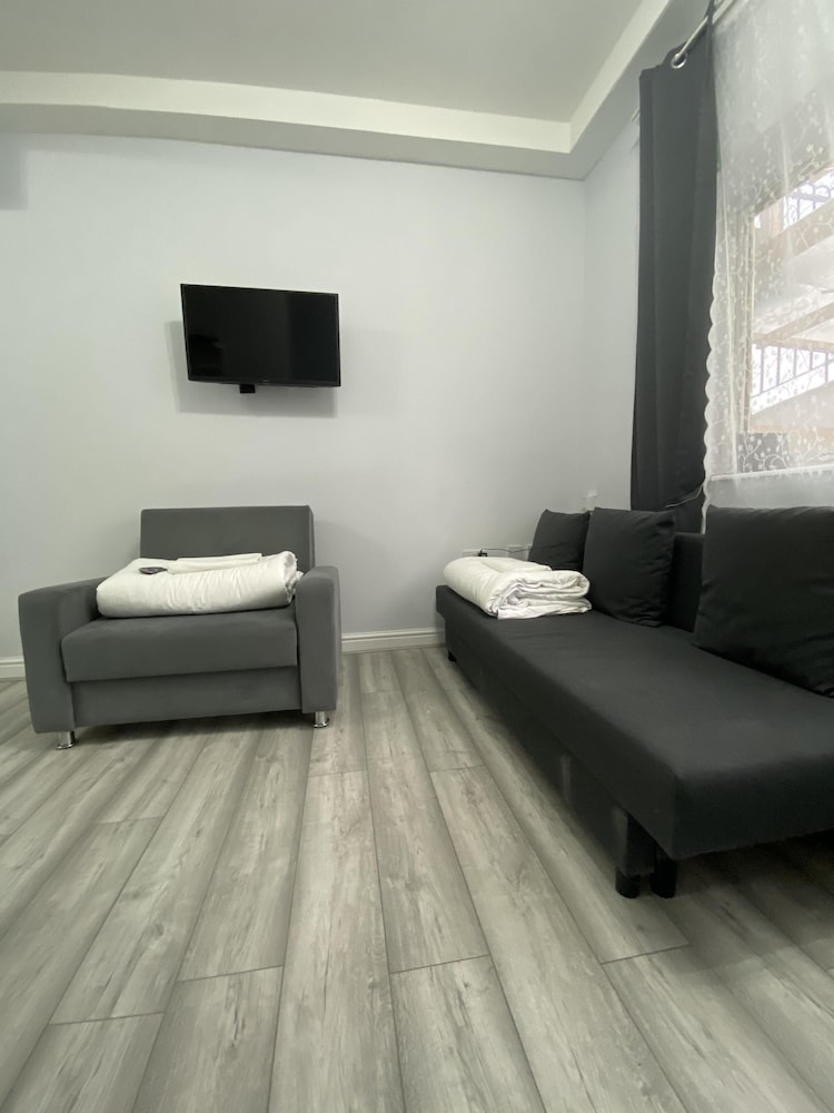 Studio, Private Bathroom
