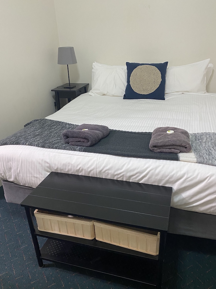 Room 1