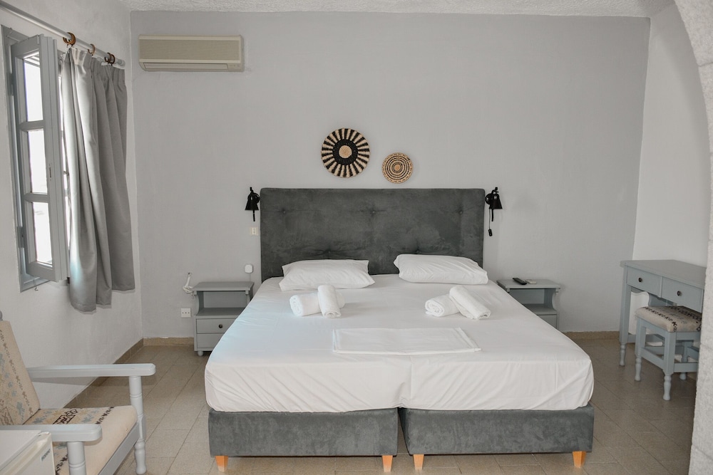 Standard Room photo 2
