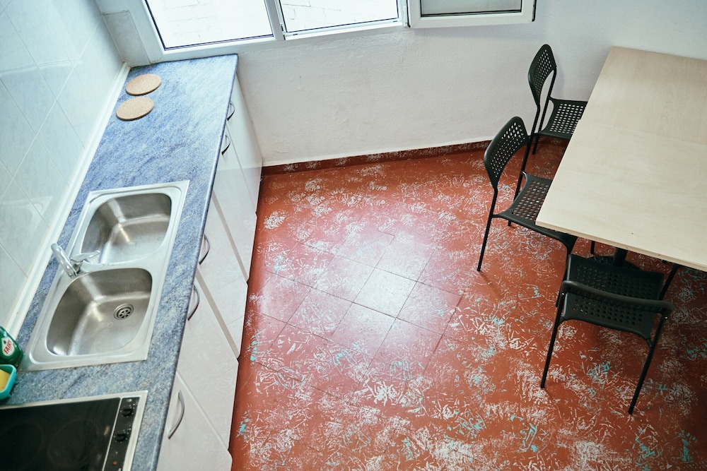 Standard Shared Dormitory, Mixed Dorm, Shared Bathroom