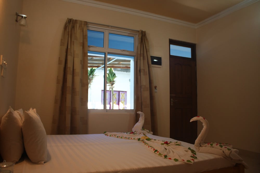 Standard Double Or Twin Room photo 2