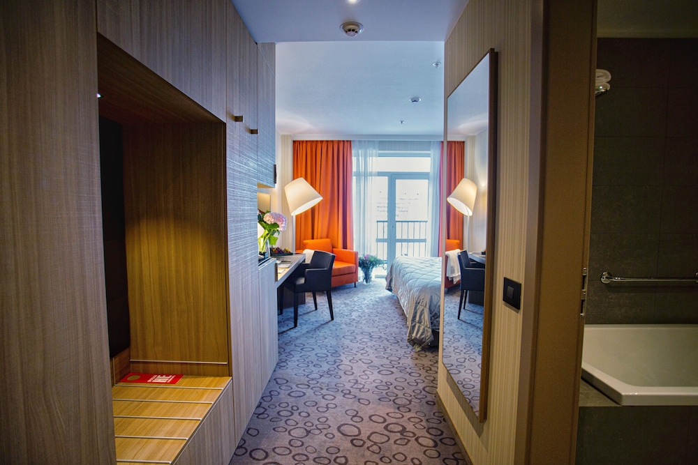 Classic Double or Twin Room