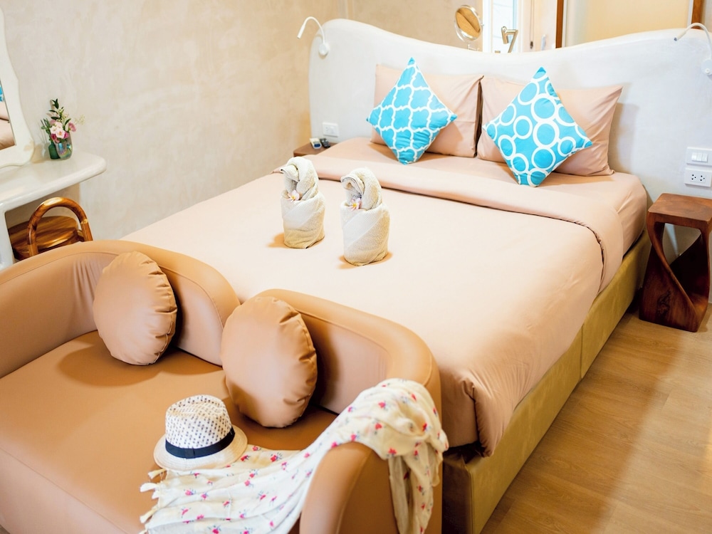 Luxe Room with Seaview - Photo 1