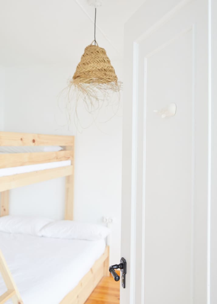 Family Shared Dormitory, Shared Bathroom, Beach View (1 bed in a 4-Bed Dormitory + Surf) photo 3