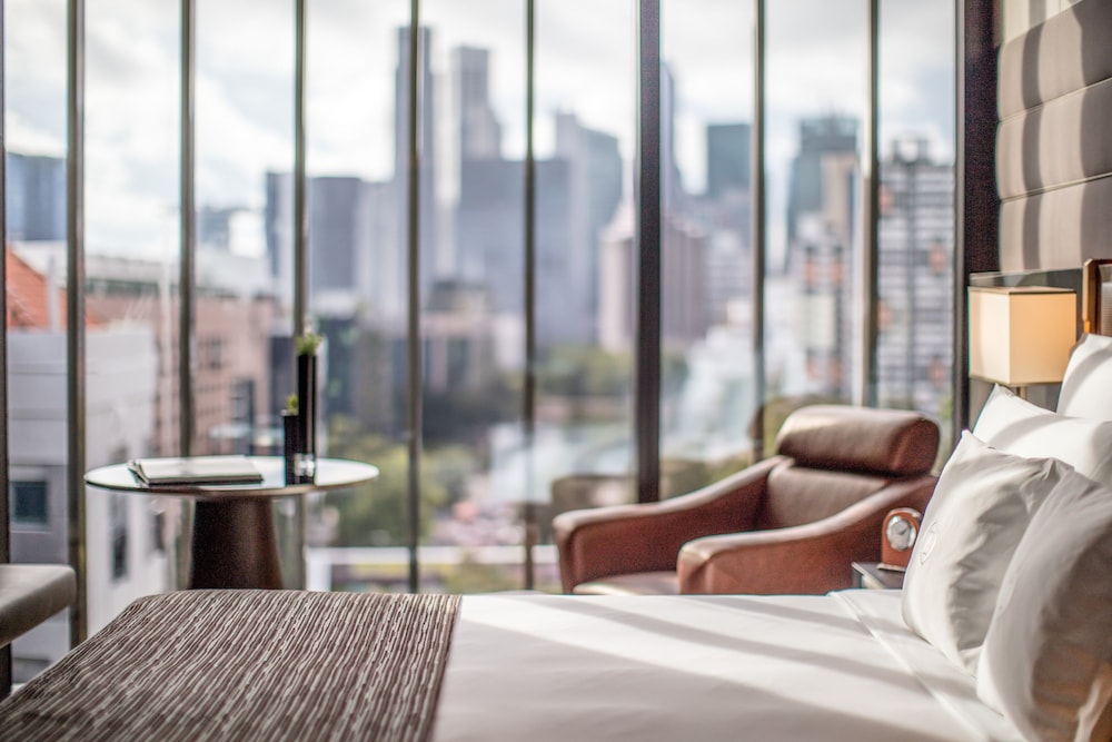Junior Suite, 1 King Bed thumbnail 5