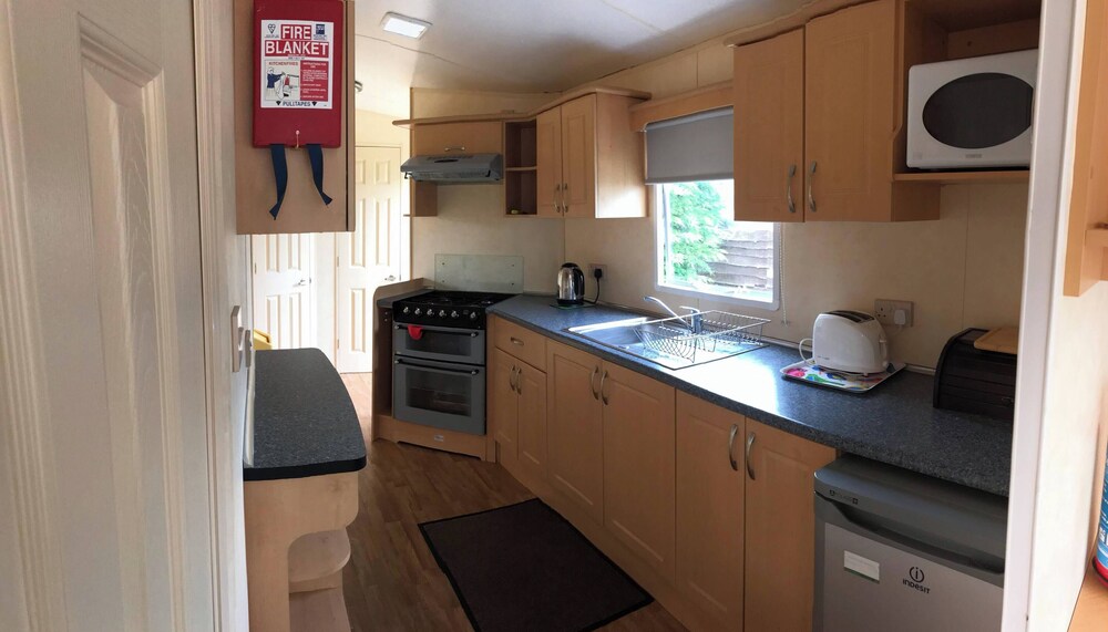 Mobile Home, 3 Bedrooms (Caravan 9) photo 3