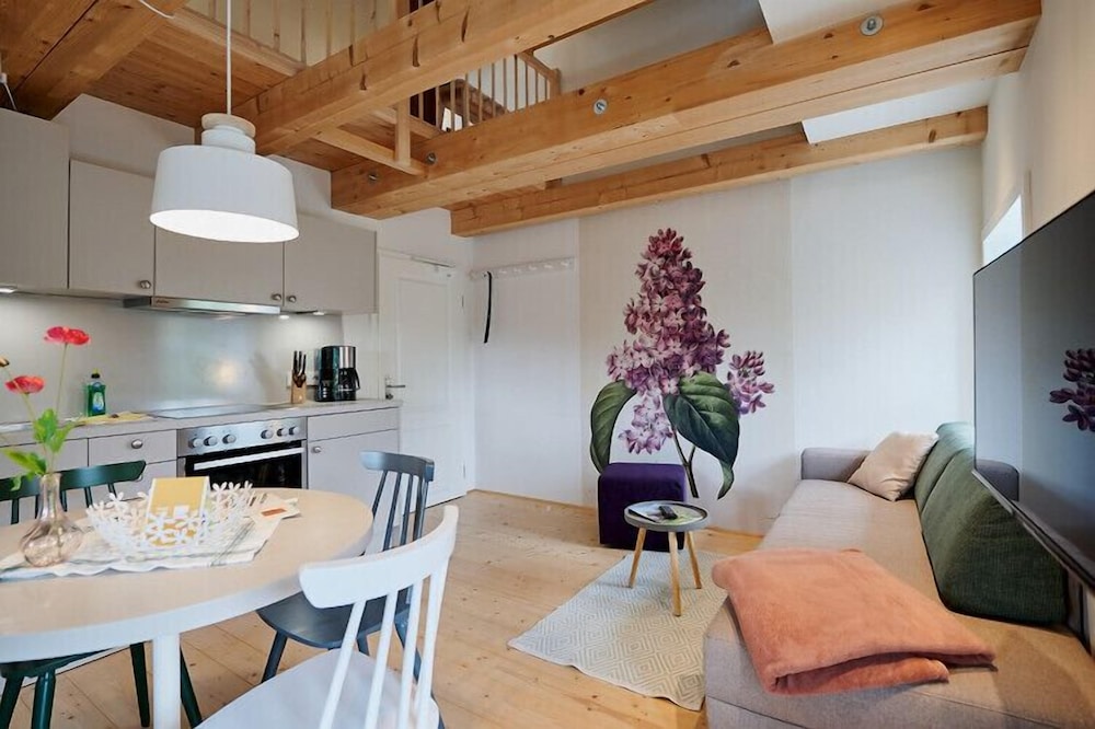 Condo photo 1