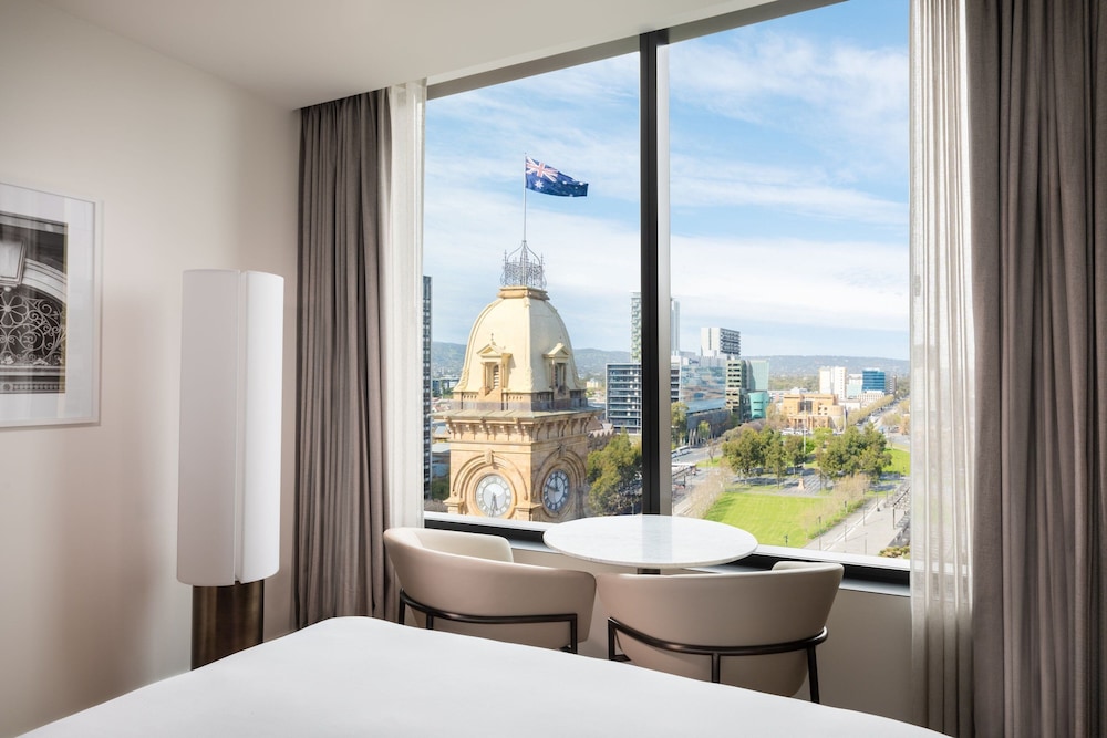 Deluxe Room, 2 Double Beds, City View