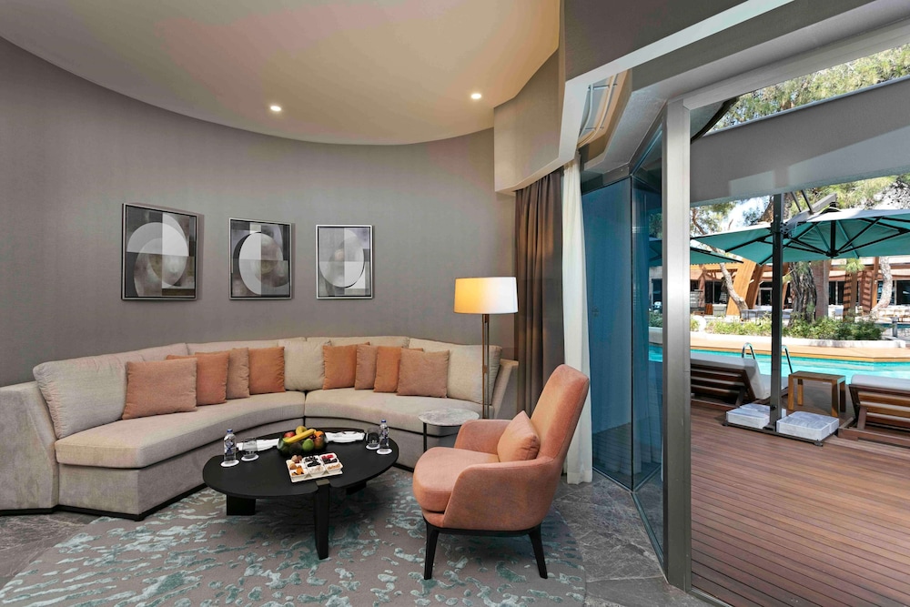 Executive Suite, Multiple Beds