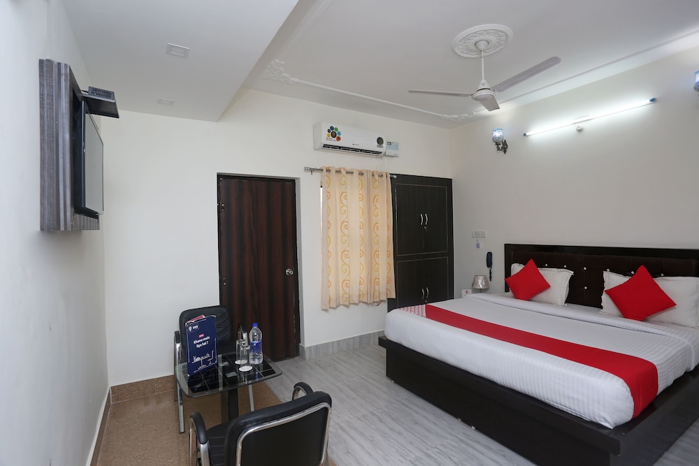 Deluxe Double Or Twin Room, 1 Queen Bed photo 2