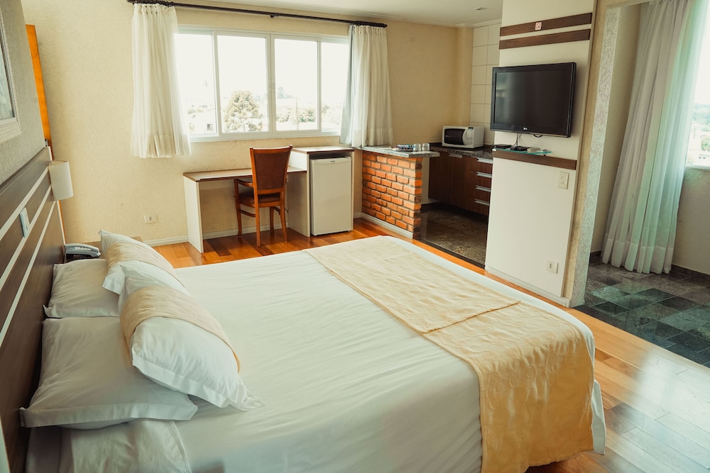 Premium Double Room, 1 Queen Bed photo 3