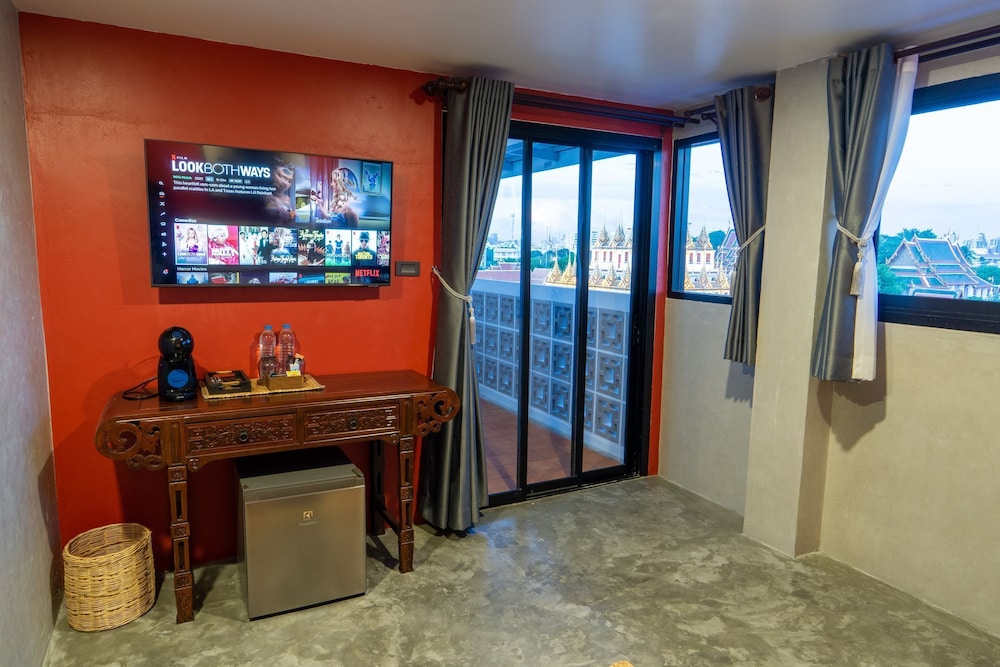 Exclusive Room, 1 Queen Bed, Terrace, Tower photo 3
