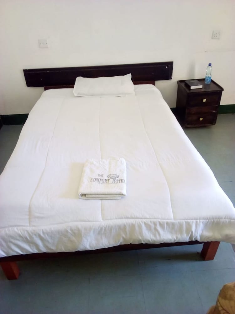 Standard Triple Room, 3 Twin Beds photo 3