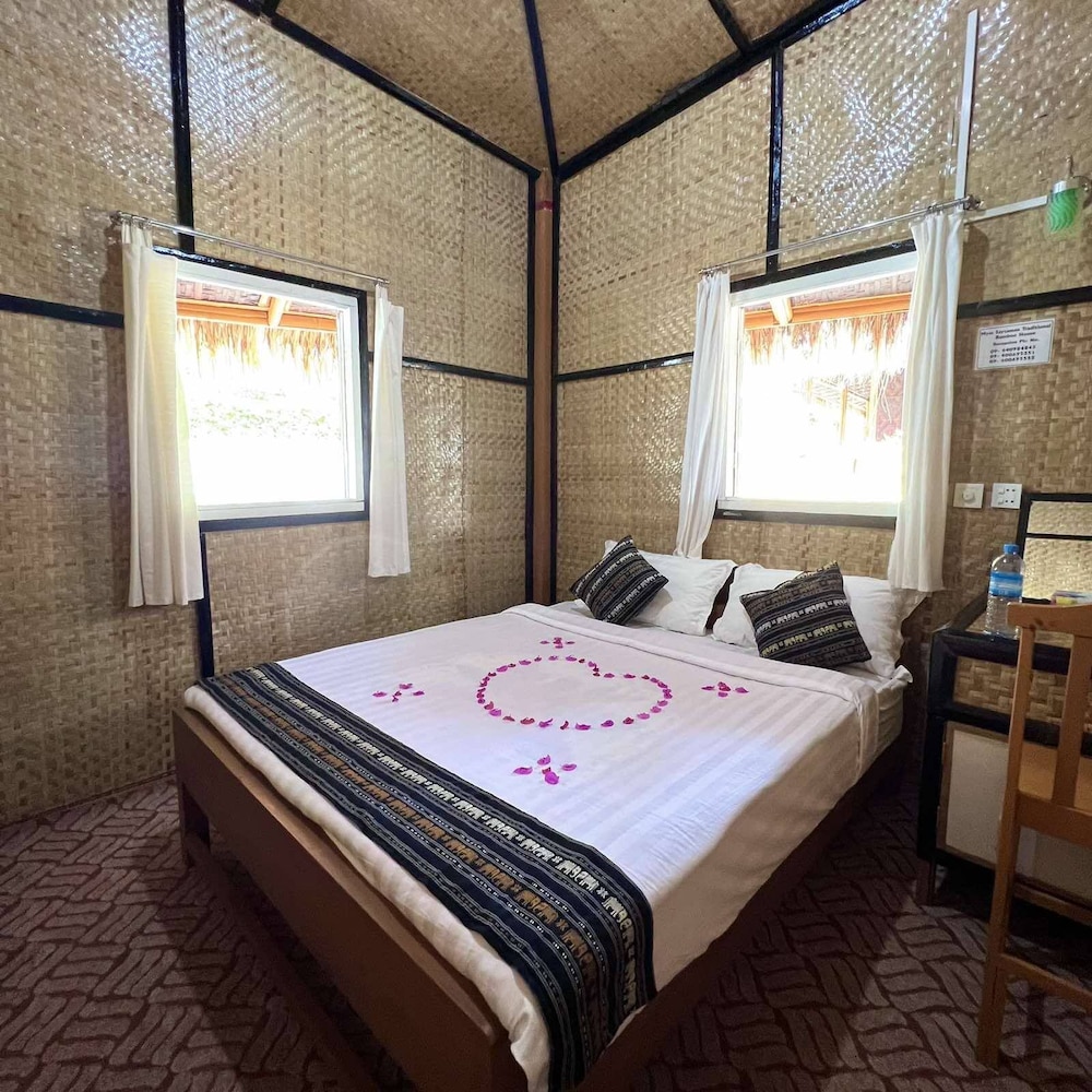 Standard Double or Twin Room photo 2