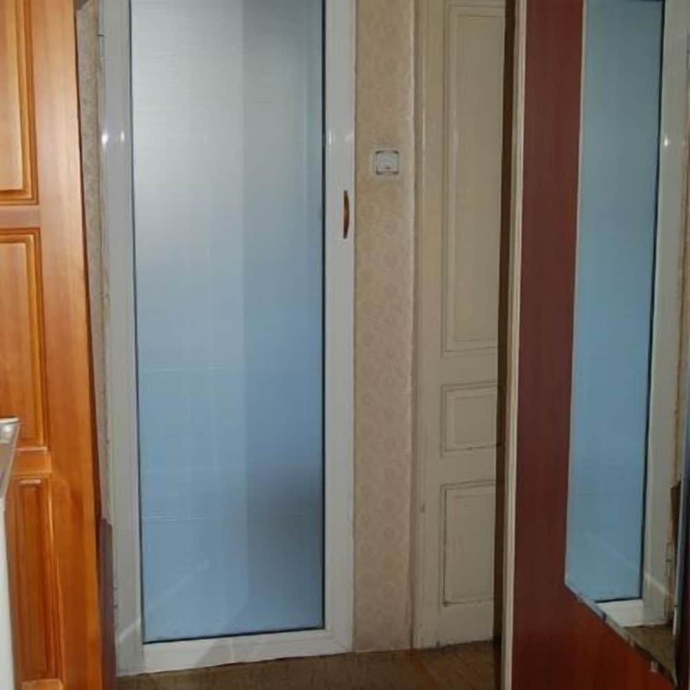 Double Room - Photo 7
