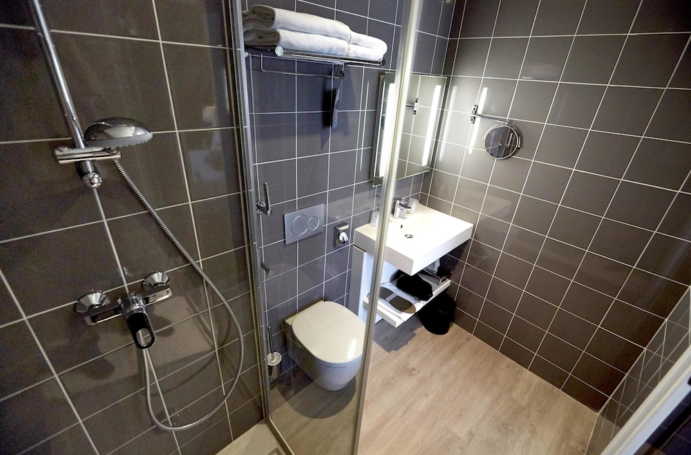 Junior suite, 1 double bed and 1 sofa bed - Photo 5