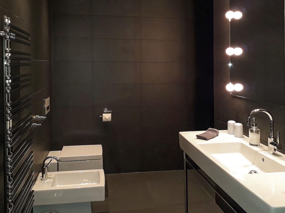 Condo photo 2