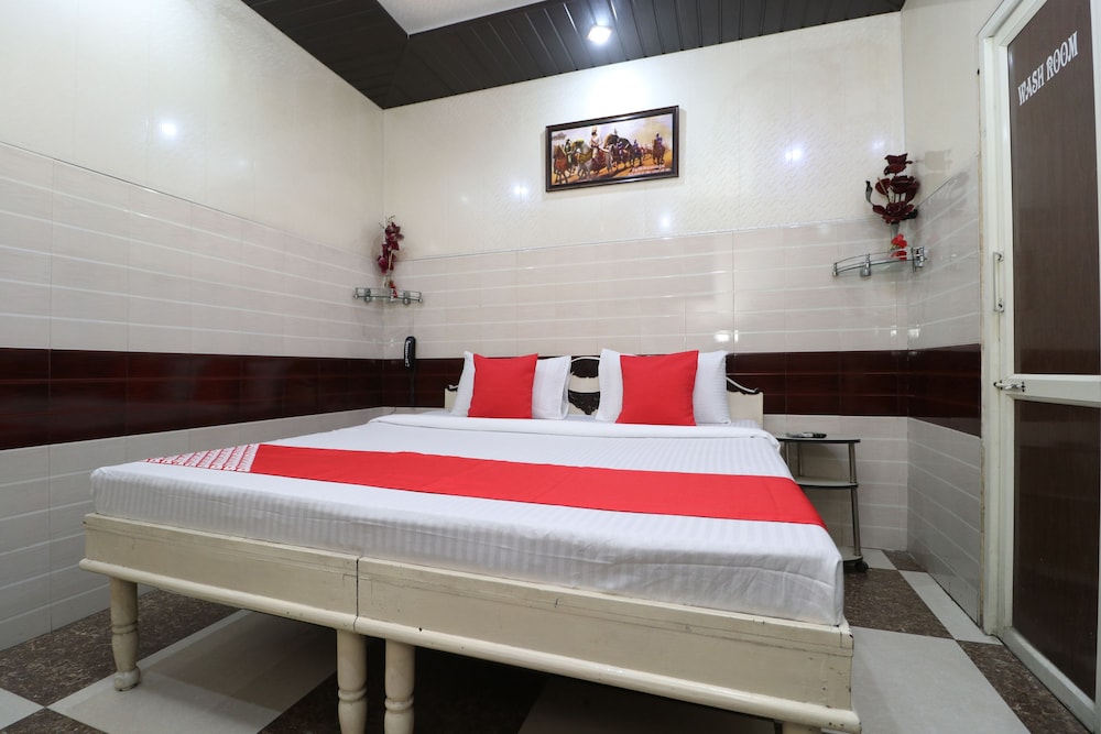 Double Or Twin Room photo 2