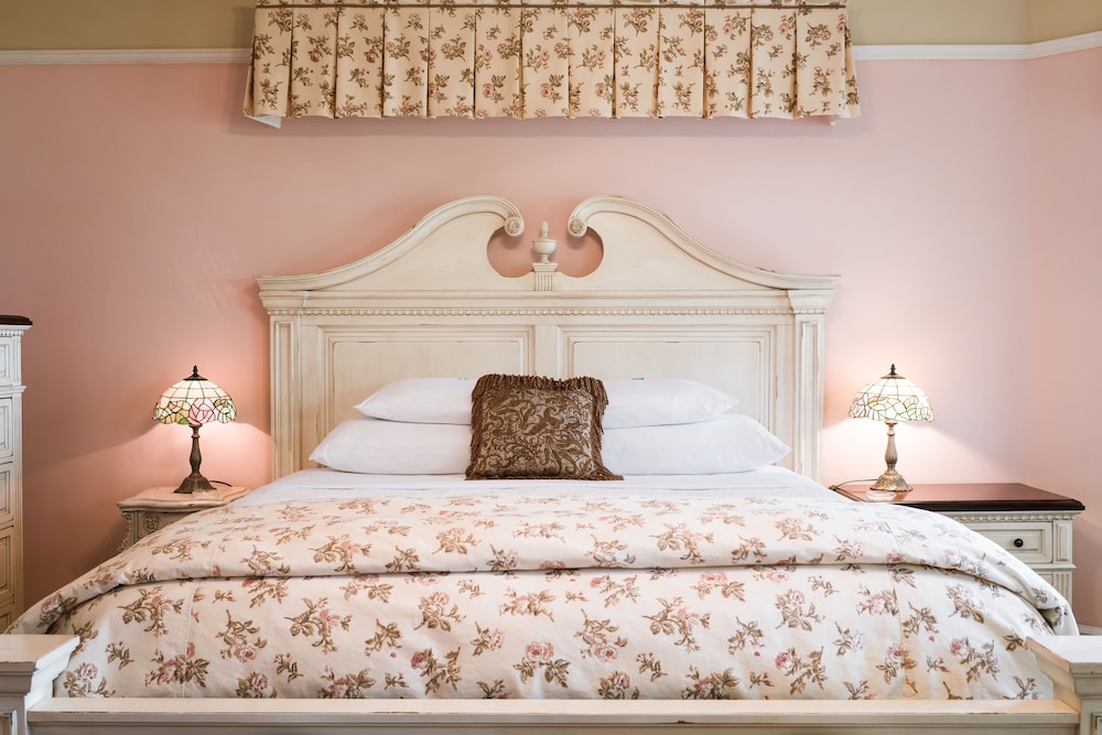 Margaret Mary Room photo 3