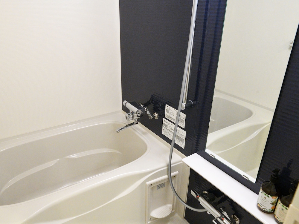 Grand Twin Room, 2 Double Beds, Non Smoking - Photo 22