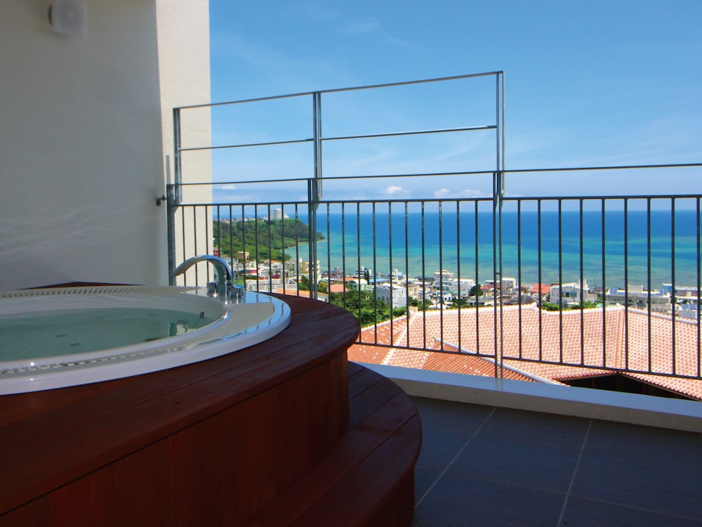Luxury Condo, Multiple Bedrooms, Jetted Tub (Cloud) photo 3