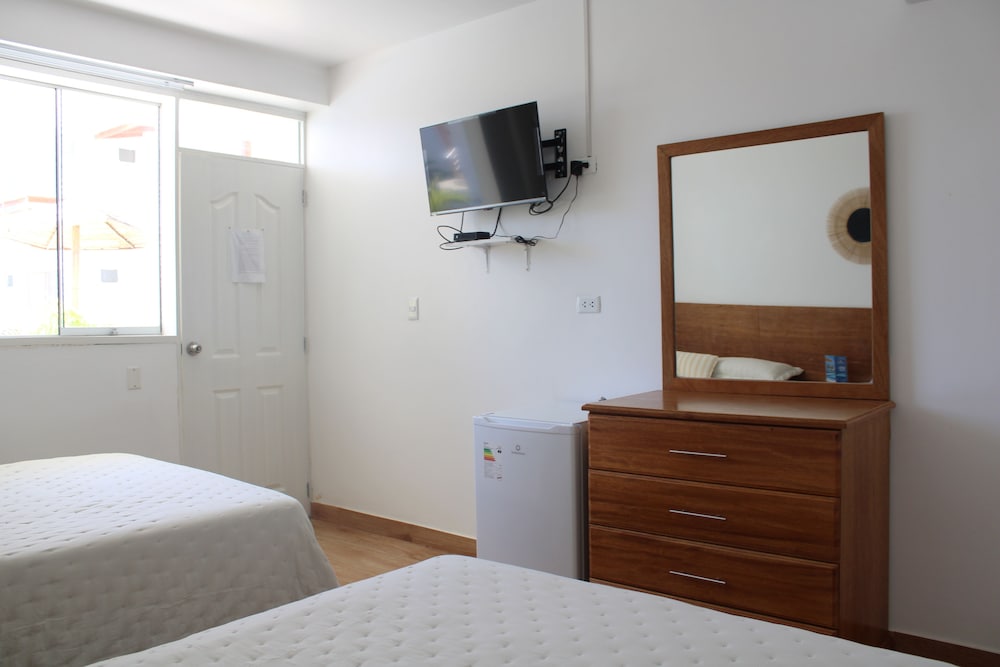 Standard Quadruple Room - Photo 6