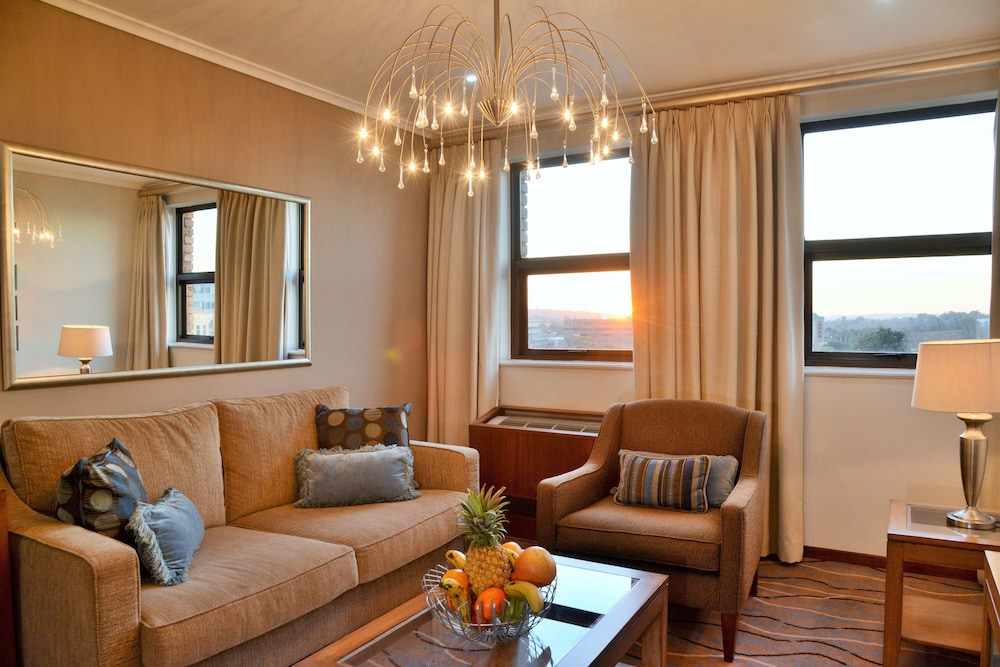 Luxury Studio Suite photo 3