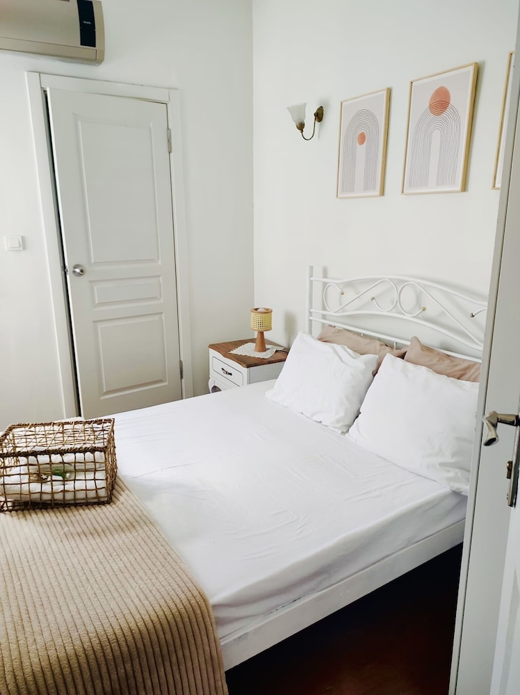 Basic Double Room photo 1