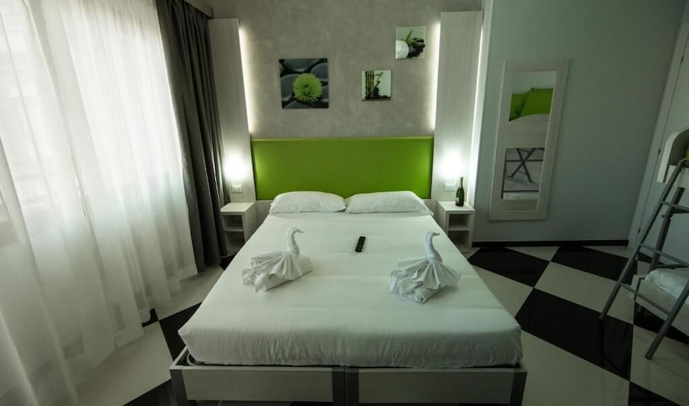 Economy Triple Room, Garden View photo 1