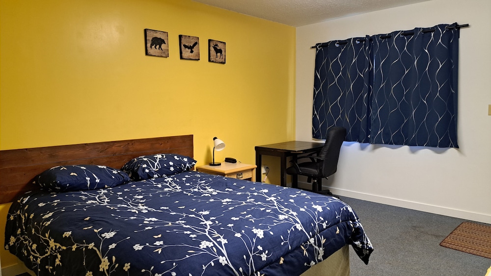 Classic Room, 1 Queen Bed photo 1