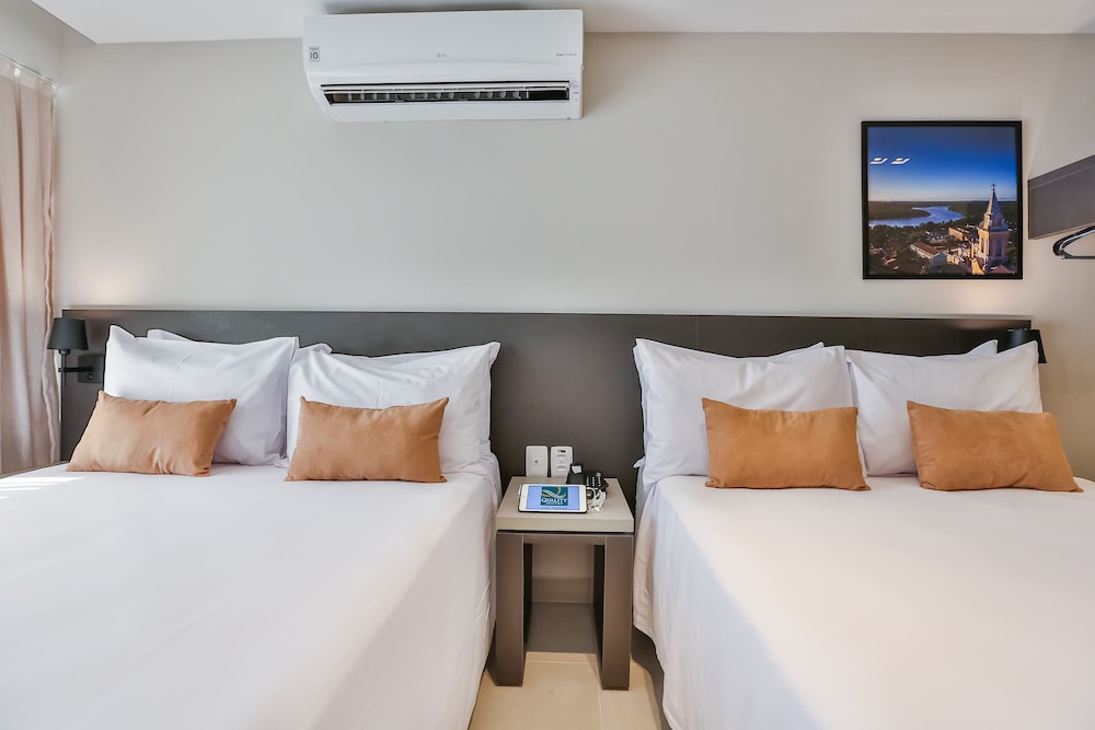 Superior Quadruple Room, 2 Double Beds - Photo 4