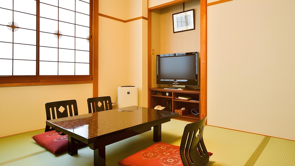 Japanese Room (8 Tatami Mats), Non-Smoking photo 1