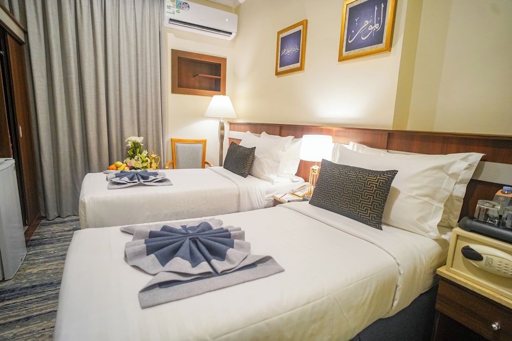 Standard Double or Twin Room - Photo 6