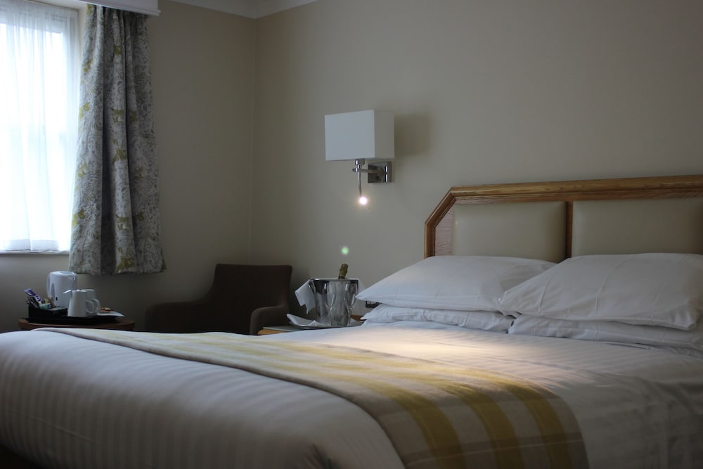 Standard Room, 1 Double Bed, Non Smoking - Photo 1