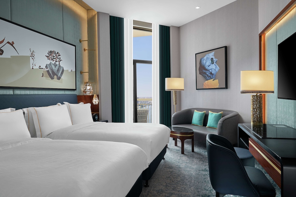 Premium Room, 1 Double Bed, Business Lounge Access