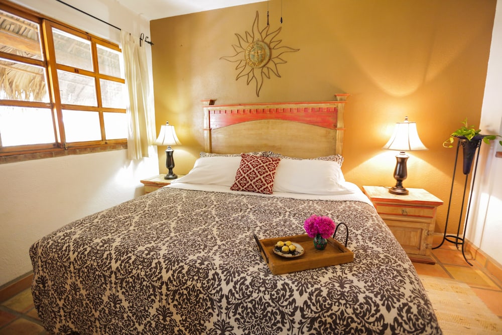 King-Suite, 1 Bedroom, King Bed, Sofa Bed photo 2