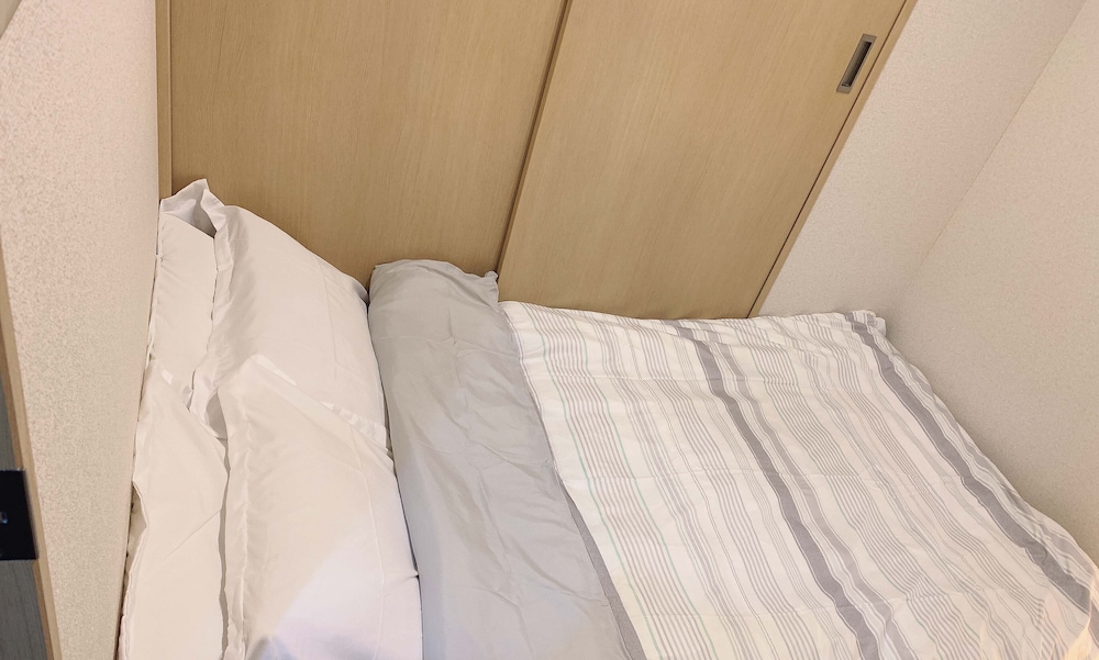 203 (Single Room) photo 1