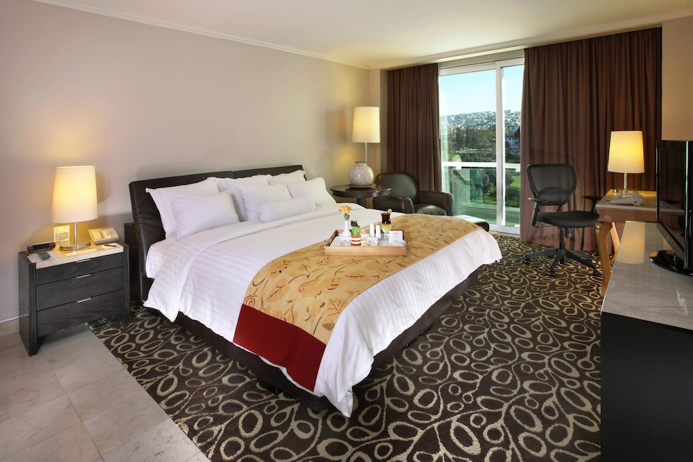 Executive Room, 1 King Bed