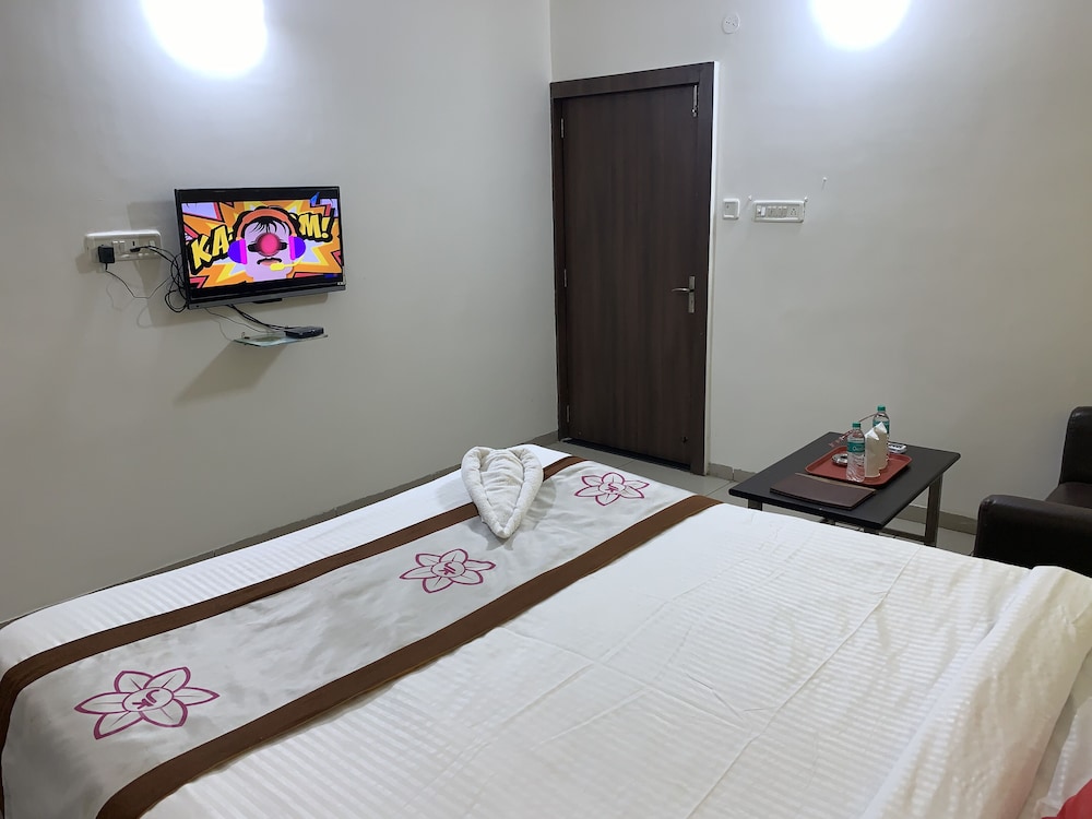 Super Deluxe Ac Room - Photo 15