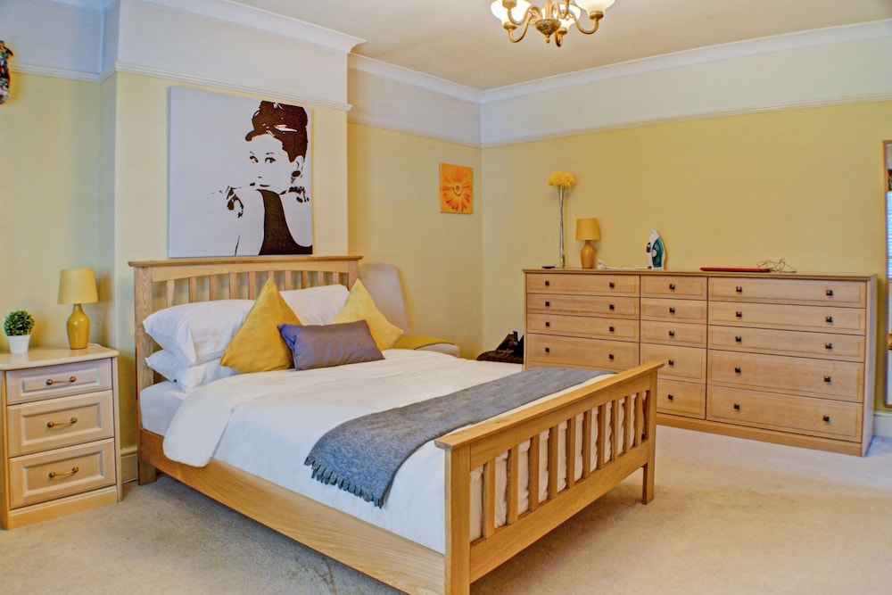 Standard Double Room (Shared)