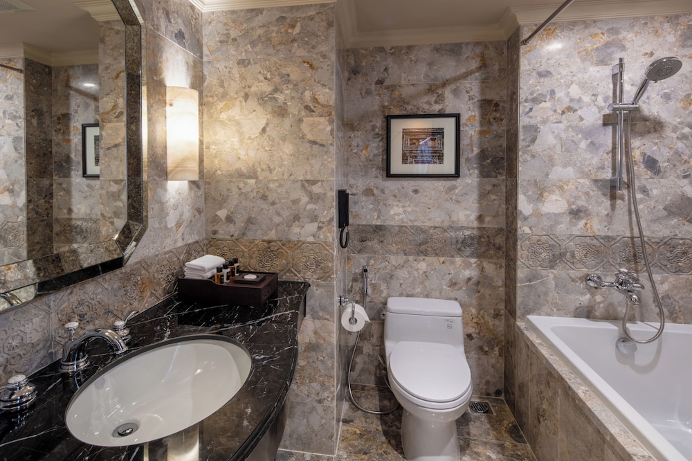 Classic Double or Twin Room - Photo 6