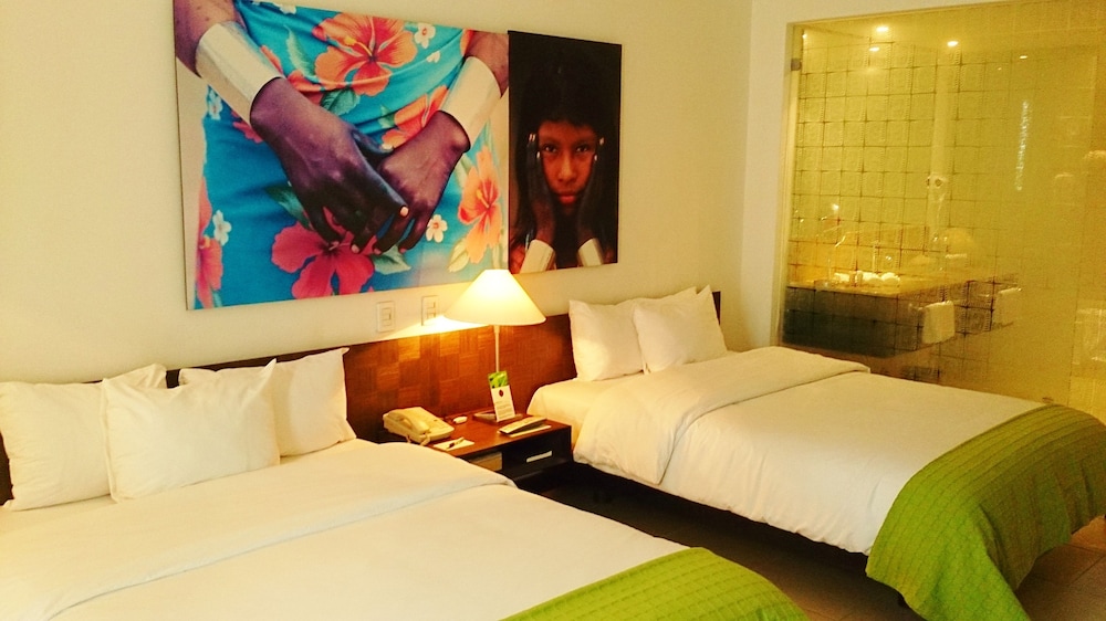 Deluxe Double Room, 2 Double Beds - Photo 2