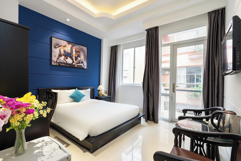 Luxury Room, Balcony, City View