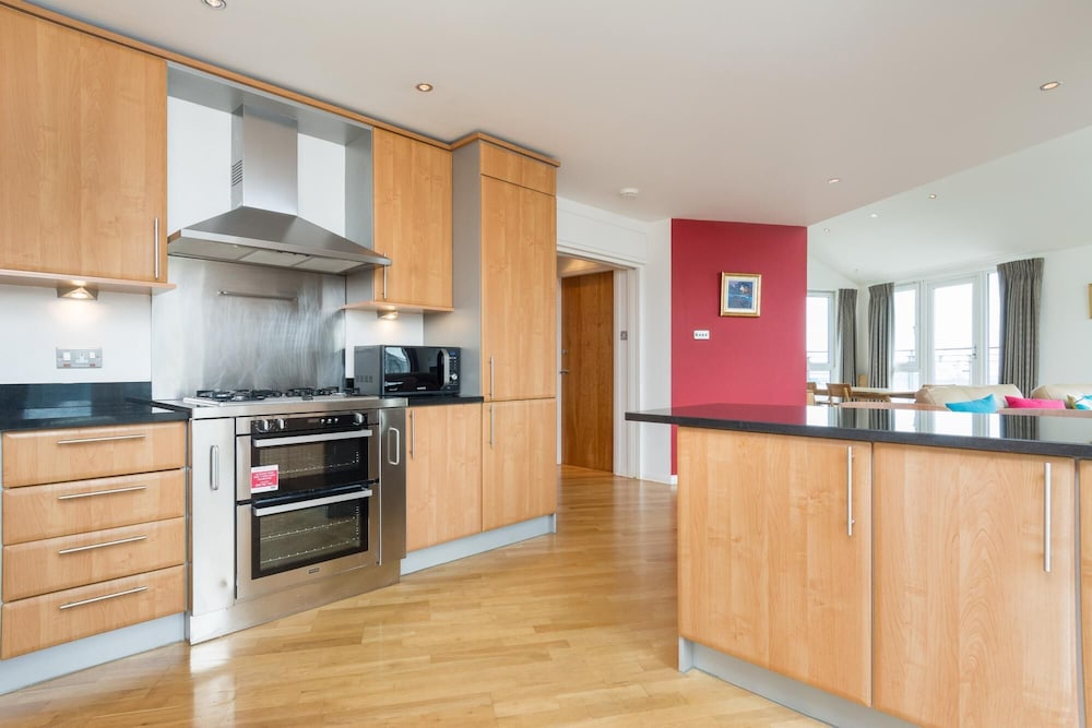 403 Penthouse Eccezionale nel Vivace Leith con Parcheggio Sicuro, Foto 13