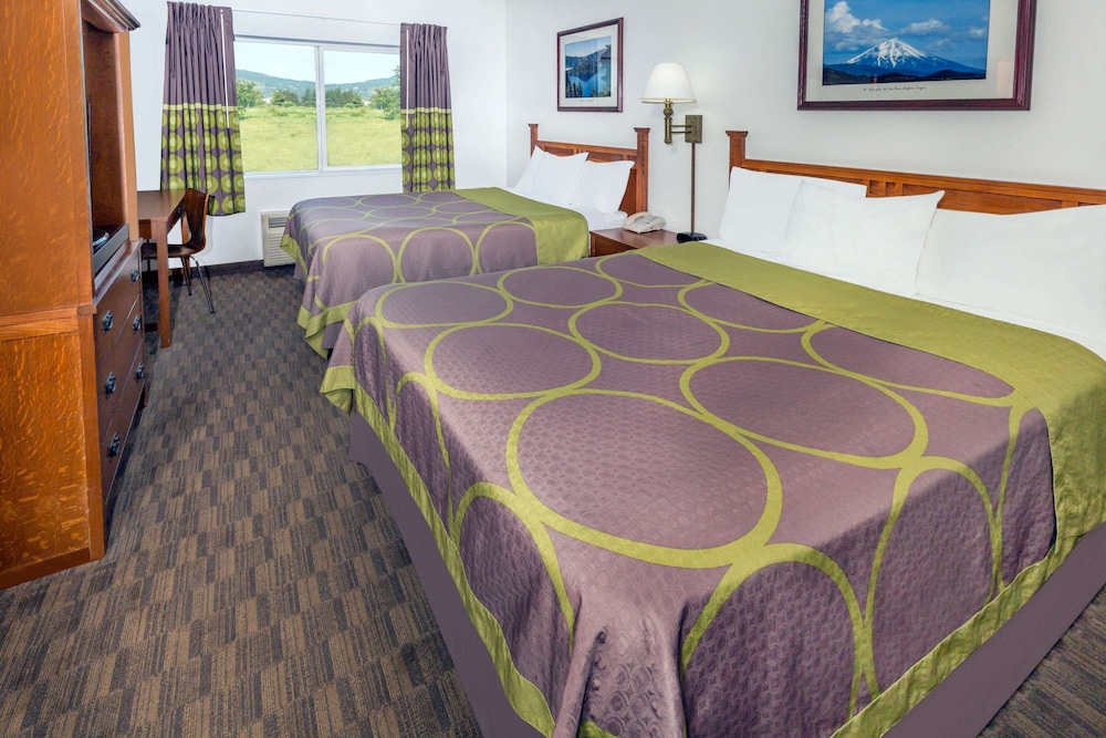 Standard Room, 2 Queen Beds - Photo 1
