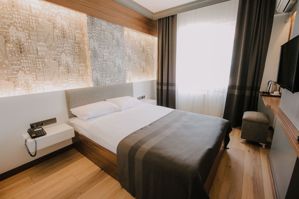 Standard Double Room photo 1