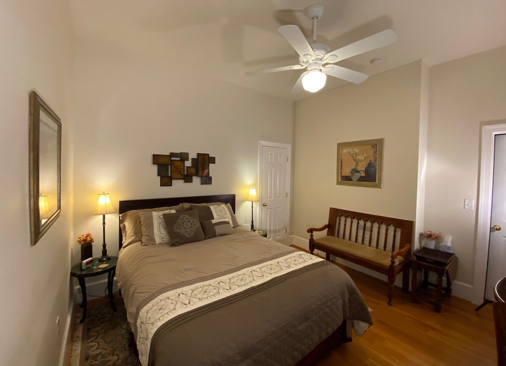 Sienna Room photo 1