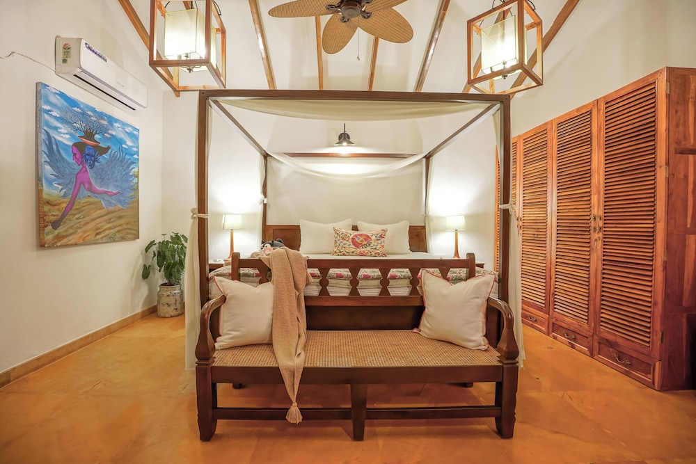 Luxury Villa photo 2
