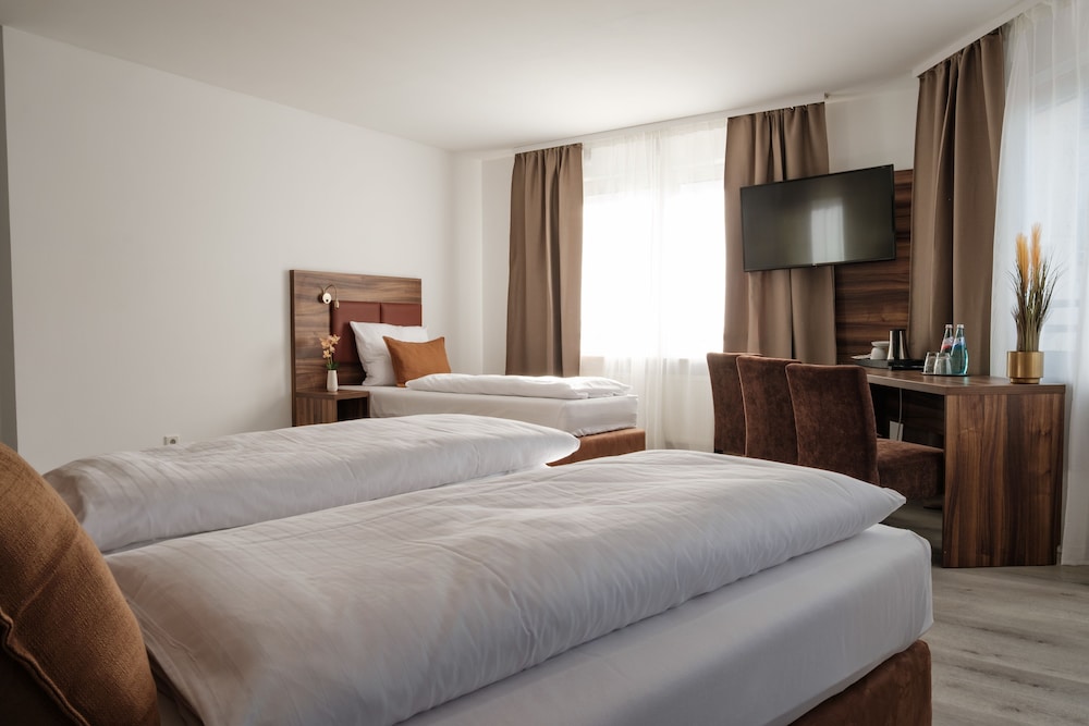 Deluxe Triple Room - Photo 4